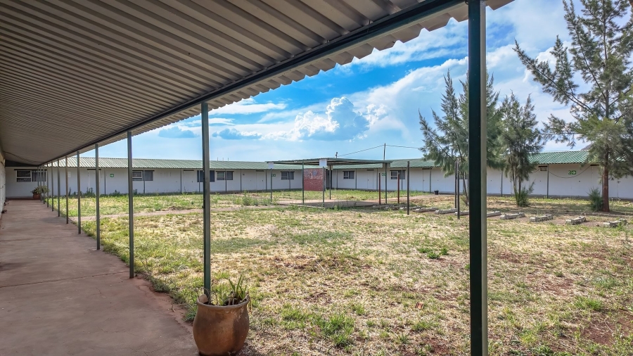 5 Bedroom Property for Sale in Rustenburg Rural North West